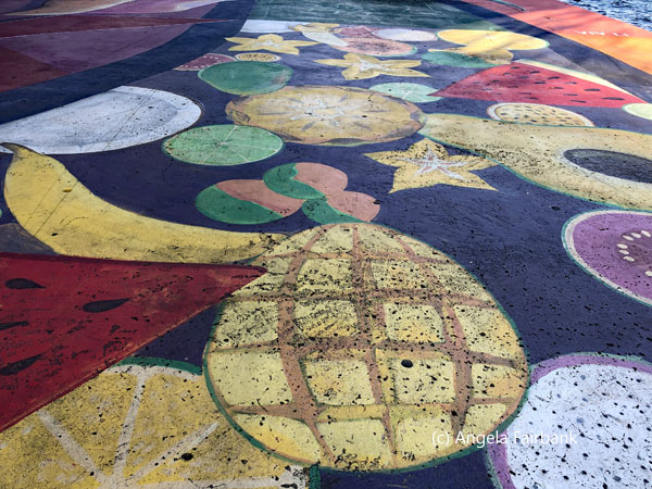 pavement en route to cruise terminal 6
