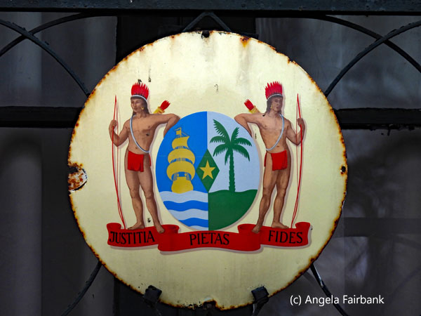 emblem of suriname