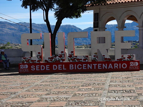 sucre sign