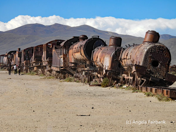 train cemetery carriages