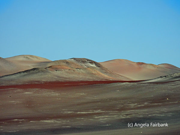 colourful sands en route to ship 2