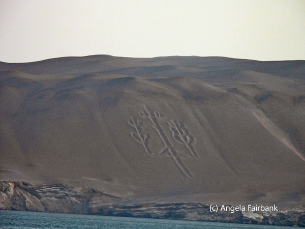 candelabra petroglyph on leaving paracas port
