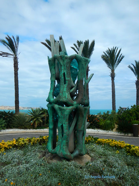 resort sculpture
